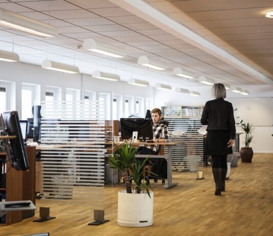 Aiuti investimenti per imprese e liberi professionisti, bando apre il 24 settembre