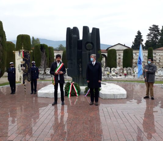 Ambasciatore sloveno in visita al Sacrario