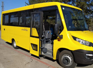 Trasporto scolastico, Giani: “Orari di ingresso scaglionati per evitare assembramenti sui bus”