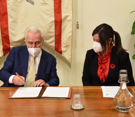 Centri per l’impiego, Giani e Nardini firmano il protocollo per il raddoppio del personale