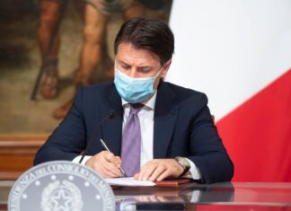 Conte: “Ristori, già dall’inizio della prossima settimana oltre 211mila imprese vedranno nel proprio conto i primi bonifici”