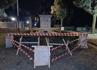 Trincee contro il lockdown, azione di CasaPound per il 4 novembre