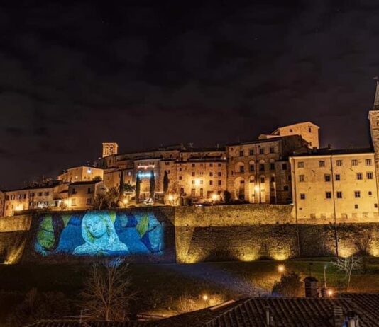 Anghiari si accende: al via questa sera il video mapping tra le mura del centro storico