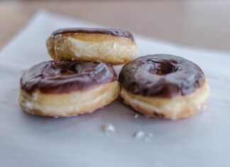 Glassa a specchio al cioccolato