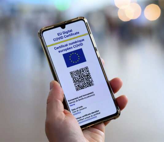 Green pass per andare in ufficio? “Decide la politica, ma i lavoratori vanno tutelati”