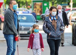 Covid, l’epidemiologo Ciccozzi: “I focolai della variante delta possono essere controllati”