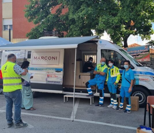 Se le persone non vanno dal vaccino, il vaccino va dalle persone: in camper