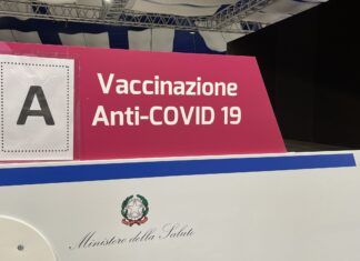 Covid: da lunedì possibile per tutti vaccinarsi senza prenotazione
