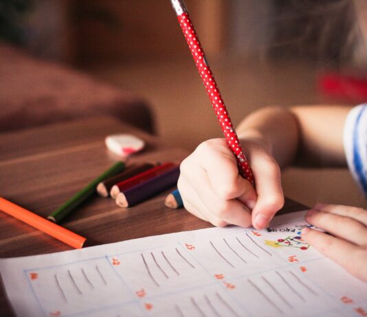 Scuole sentinella per monitorare l’andamento dei contagi