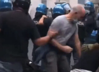 No Green pass, denunciato il poliziotto in borghese che ha picchiato un manifestante