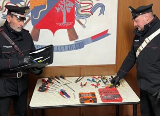 Sansepolcro: i carabinieri sequestrano attrezzatura ed arnesi da scasso