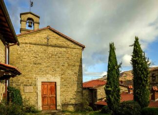 Raggiolo festeggia il recupero della cappella del Sepolcreto