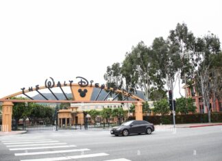 Arezzo: Sorellaggi, Gemellaggi, Cittadinaggi