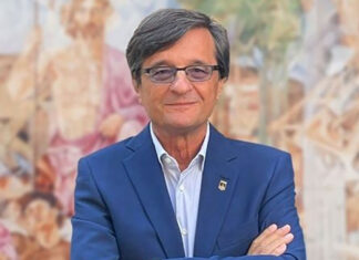 Gli auguri del Sindaco Fabrizio Innocenti alla comunità di Sansepolcro