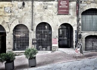 Giù la maschera! Pomeriggi di Carnevale a Casa Bruschi