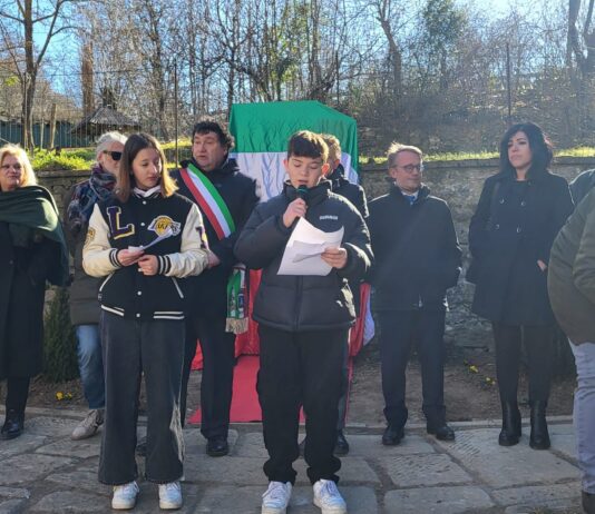 A Rassina inaugurato Giardino ai Martiri delle Foibe