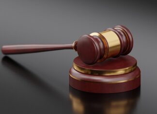 Tribunale di Velletri: illegittima l’intimazione di pagamento di Euro 100,00 ad ultracinquantenne non vaccinato