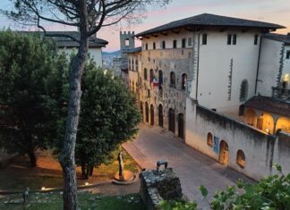 “Psicanalisi e lockdown. Tra emergenze e disagio giovanile”: il nuovo ciclo di incontri di “Scaffali”