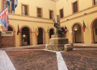 Università di Siena: riaperte le immatricolazioni per Agribusiness, Chimica e Tecnologia Farmaceutiche e Farmacia