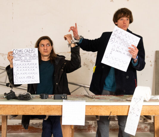 La Sparanoia, teatro senza feriti gravi al Pietro Aretino