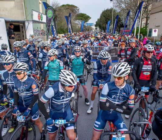 Si apre il sipario sulla 22esima Gran Fondo di Riccione
