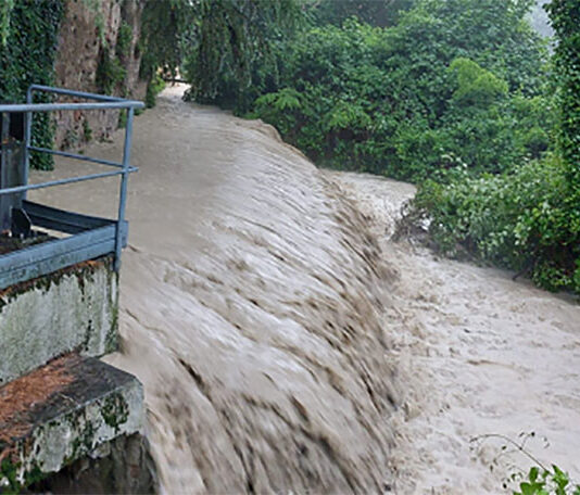 Maltempo sull’Emilia-Romagna, è allarme per i canali: verifiche nella notte