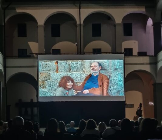 Un successo il “Cinema sotto le Stelle” al Chiostro di Santa Chiara di Sansepolcro