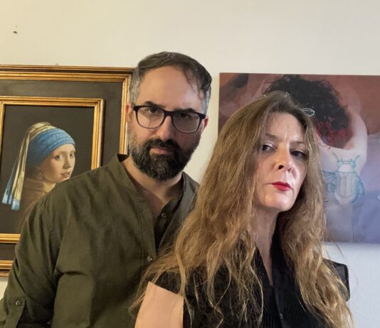 Benvenuti nel “Salotto borghese” di Maurizio Rapiti e Meri Ciuchi