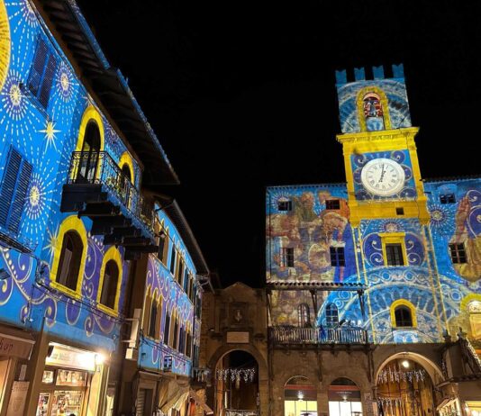 Cortona, giocattoli d’epoca e modellini protagonisti del secondo weekend di Natale di Stelle
