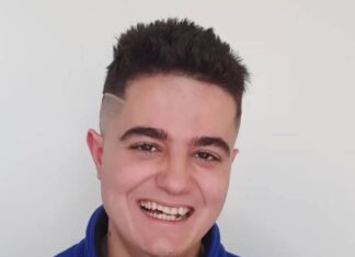 Riccardo Ricci in arte Firelight, giovane cantautore aretino di soli vent’anni