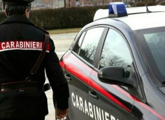 I Carabinieri di Sansepolcro blocccano corriere. Sequestrata la merce