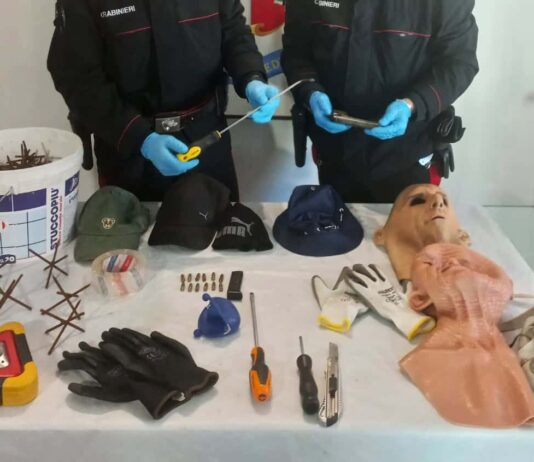 I Carabinieri di Sansepolcro arrestano due rapinatori in trasferta