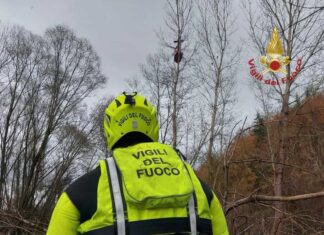 Ragazzi bloccati nel torrente Singerna salvati dai Vigili del Fuoco
