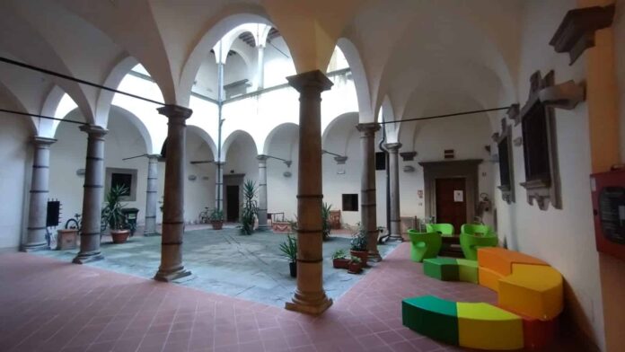 Biblioteca-comunale-interni-2.jpeg