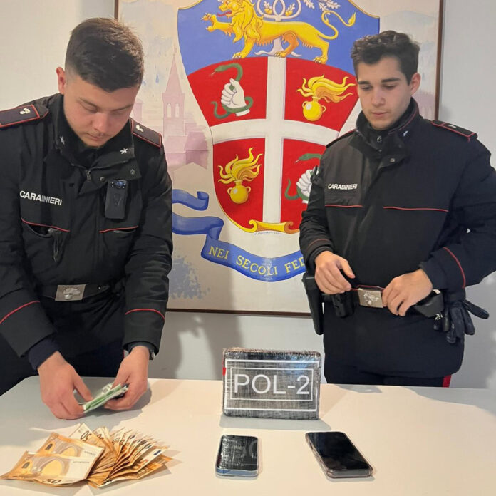 Monterchi-arrestati-due-uomini-in-possesso-di-1Kg-di-cocaina.jpg