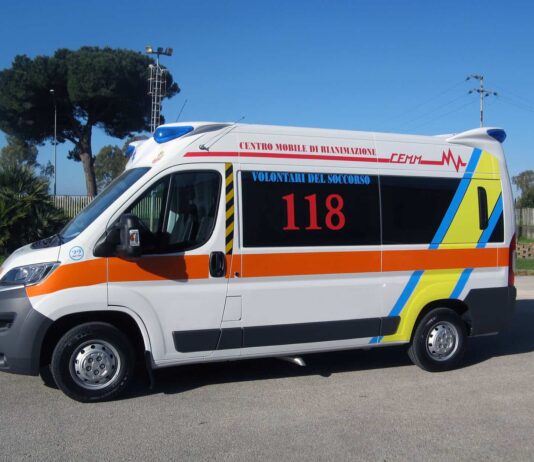 Incidente a Pieve Santo Stefano coinvolti auto e moto